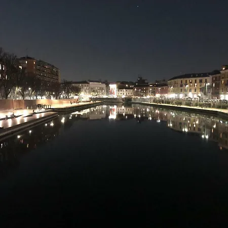 Grande In Zona Navigli * Milán